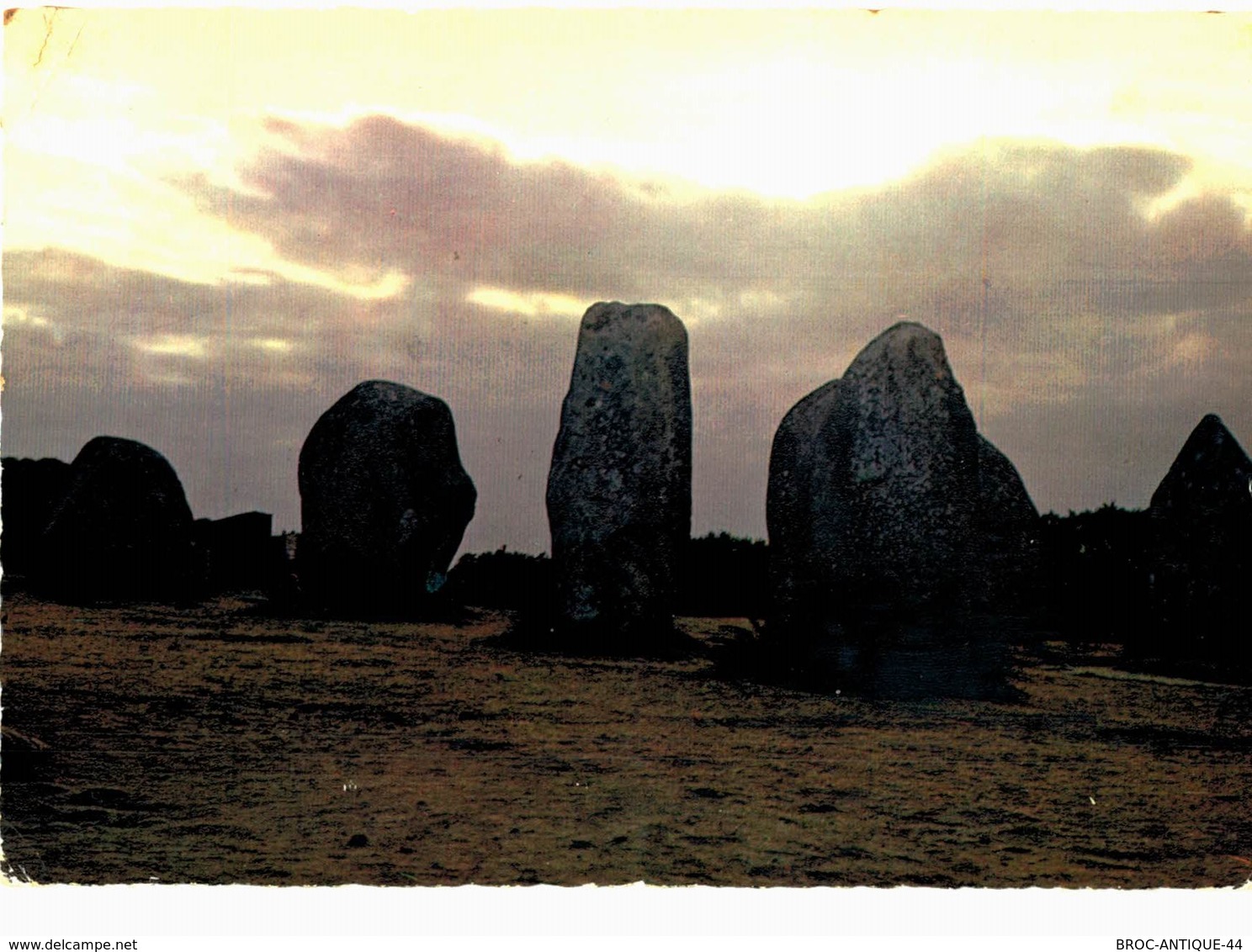 LOT N°1205 - LOT DE + 100 CARTES DE CARNAC - LES MENHIRS ET LES DOLMENS - BRETAGNE MEGALITHIQUE