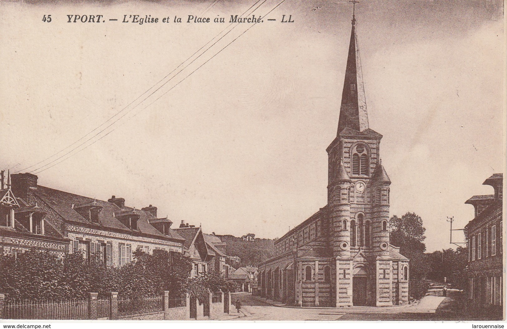 76 - YPORT - L' Eglise Et La Place Du Marché - Yport