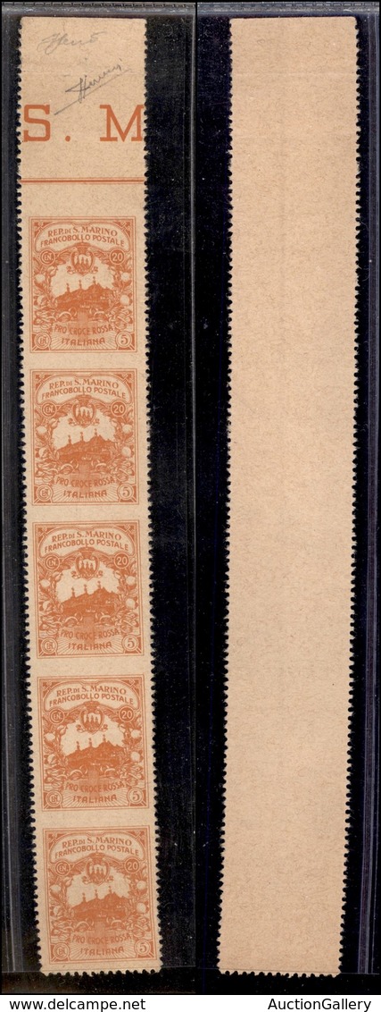 SAN MARINO - Saggi - 1916 - 10 Cent + 5 Croce Rossa (50B CEI) - Striscia Verticale Di Cinque Bordo Foglio In Verticale E - Andere & Zonder Classificatie