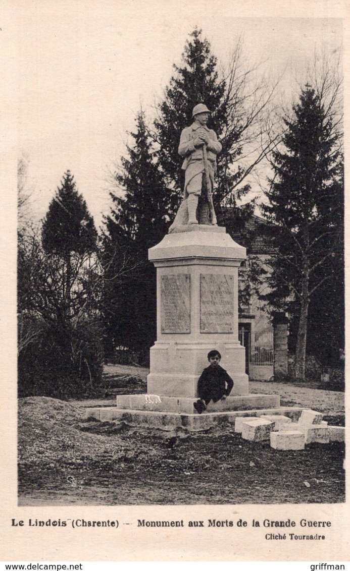 LE LINDOIS LA PERUSE MONUMENT AUX MORTS DE LA GRANDE GUERRE 1921 TBE - Sonstige & Ohne Zuordnung