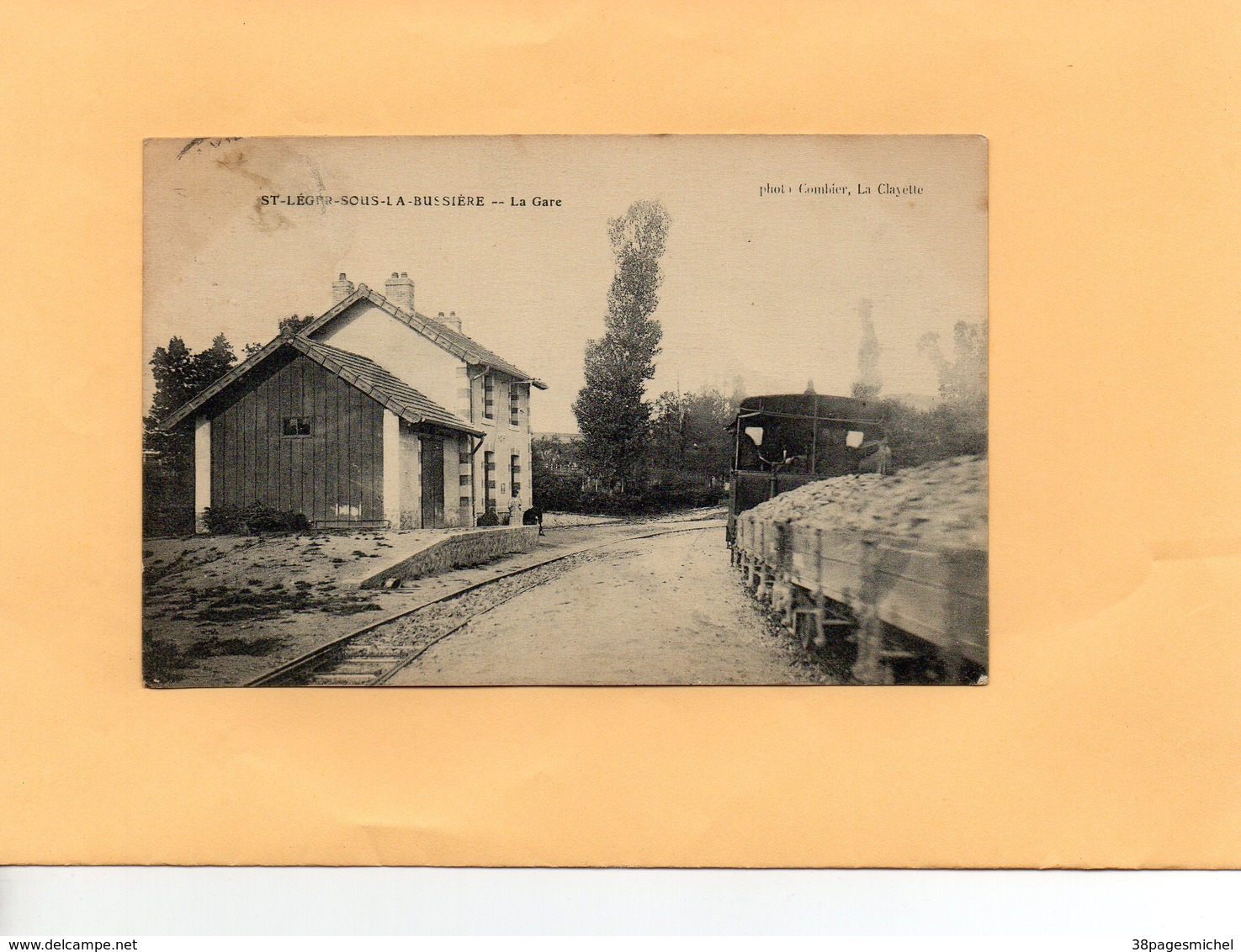 F1303 - St Léger Sous Labussière - 71 - La Gare - Autres & Non Classés