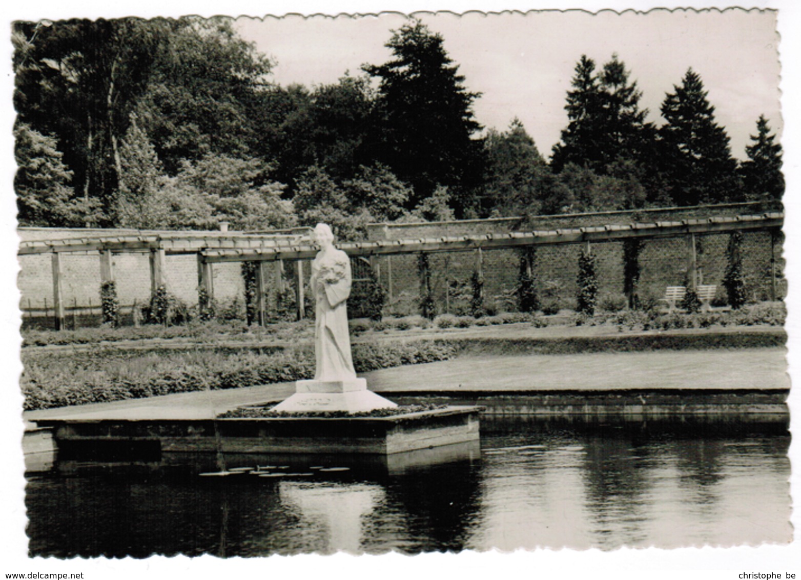 Domein Bokrijk, Rozentuin Met Standbeeld Van Koningin Astrid (pk55470) - Genk