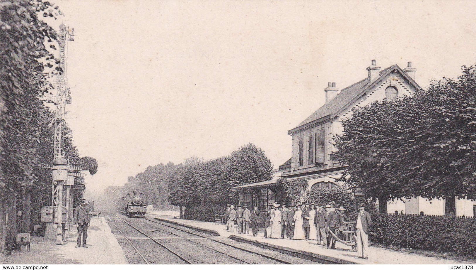 60 /PRECY SUR OISE / INTERIEUR DE LA GARE / PRECURSEUR 1905 - Précy-sur-Oise