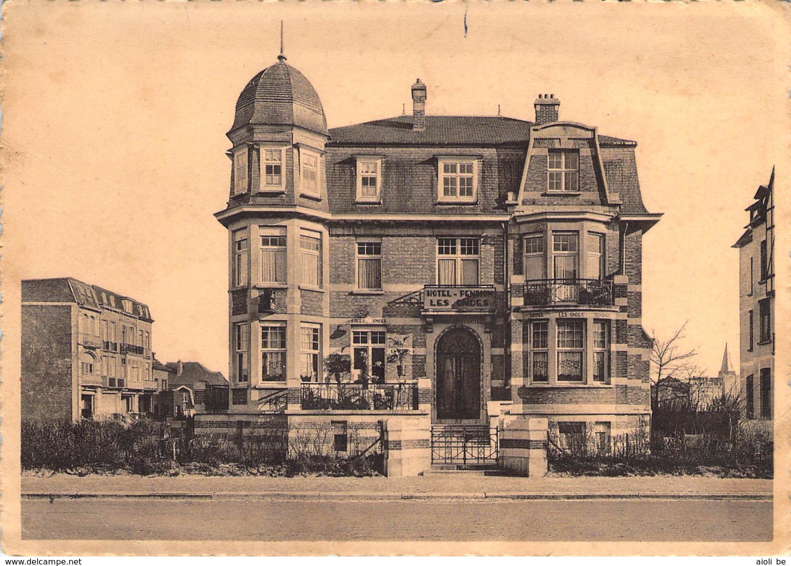 Wenduine S/Mer.  Hôtel-Pension "LES ONDES" - Wenduine