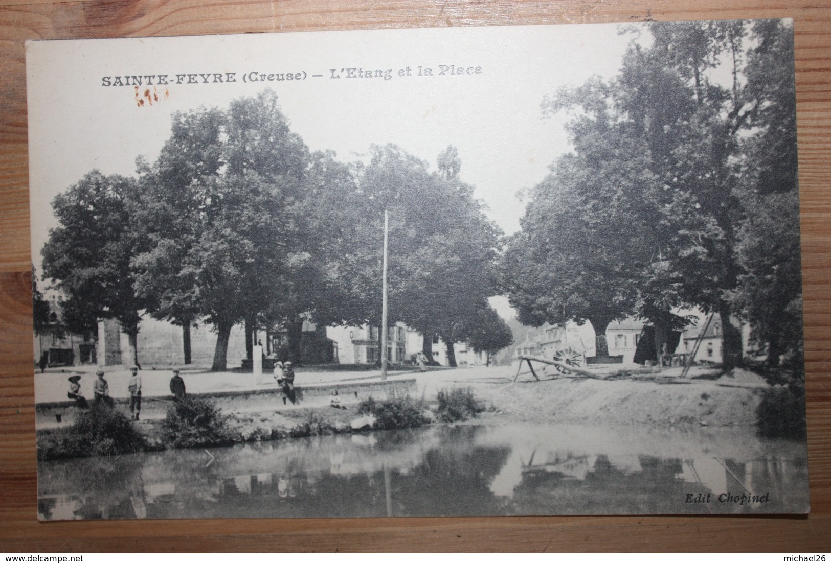 Sainte Fevre - L'Etang Et La Place - Otros & Sin Clasificación