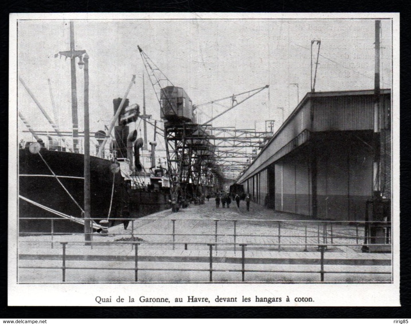 1930  -  LE HAVRE  QUAI DE LA GARONNE  DEVANT LES HANGARS A COTON   3R012 - Non Classés