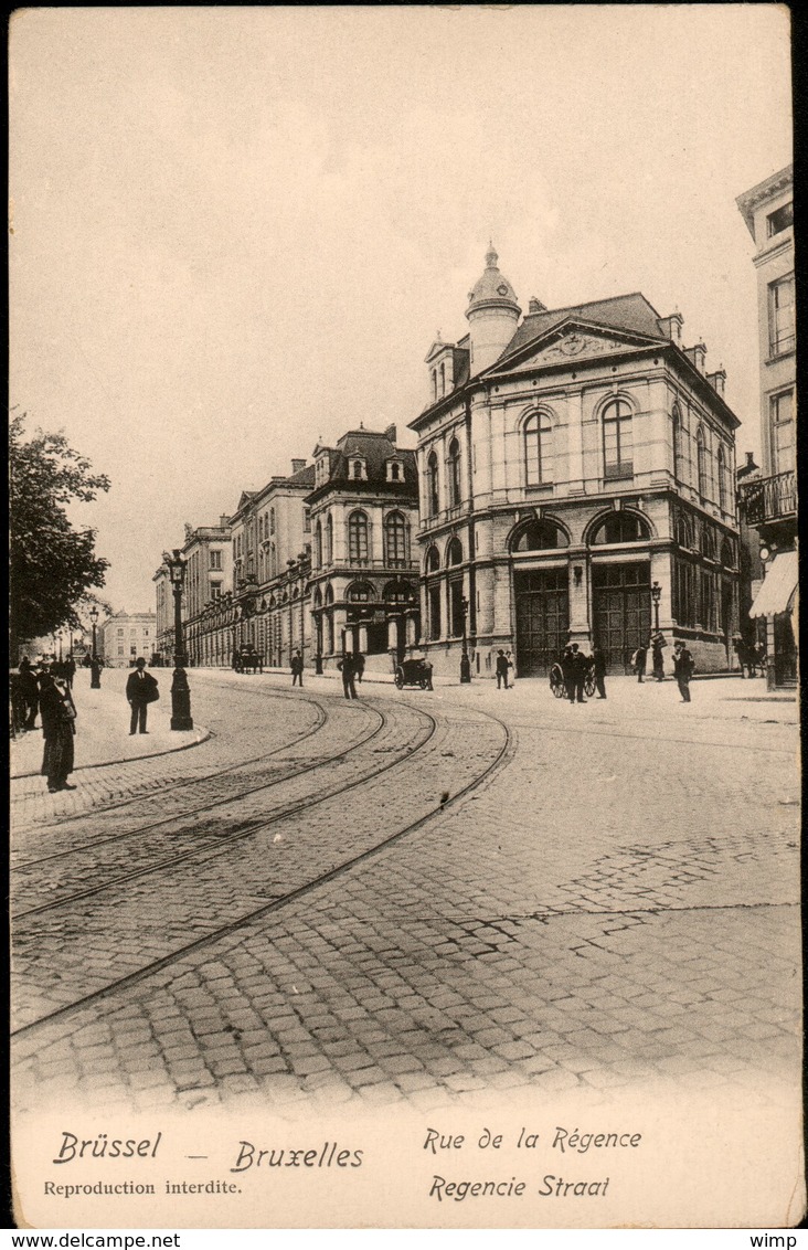 BRUXELLES :  La Rue De La Régence - Fêtes, événements