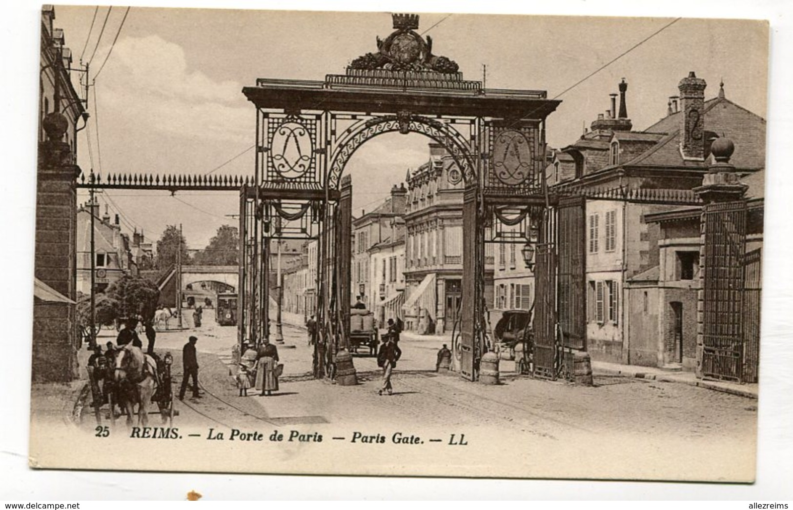 CPA 51 : REIMS   Porte De Paris Animée   A  VOIR   !!!! - Reims