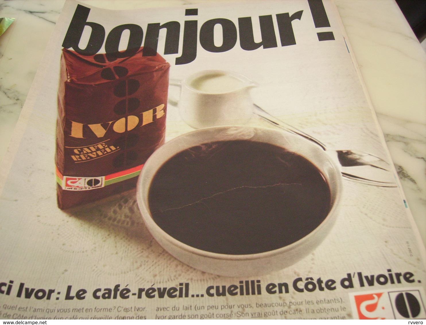 ANCIENNE PUBLICITE BONJOUR VOICI LE CAFE REVEIL IVOR 1969 - Affiches