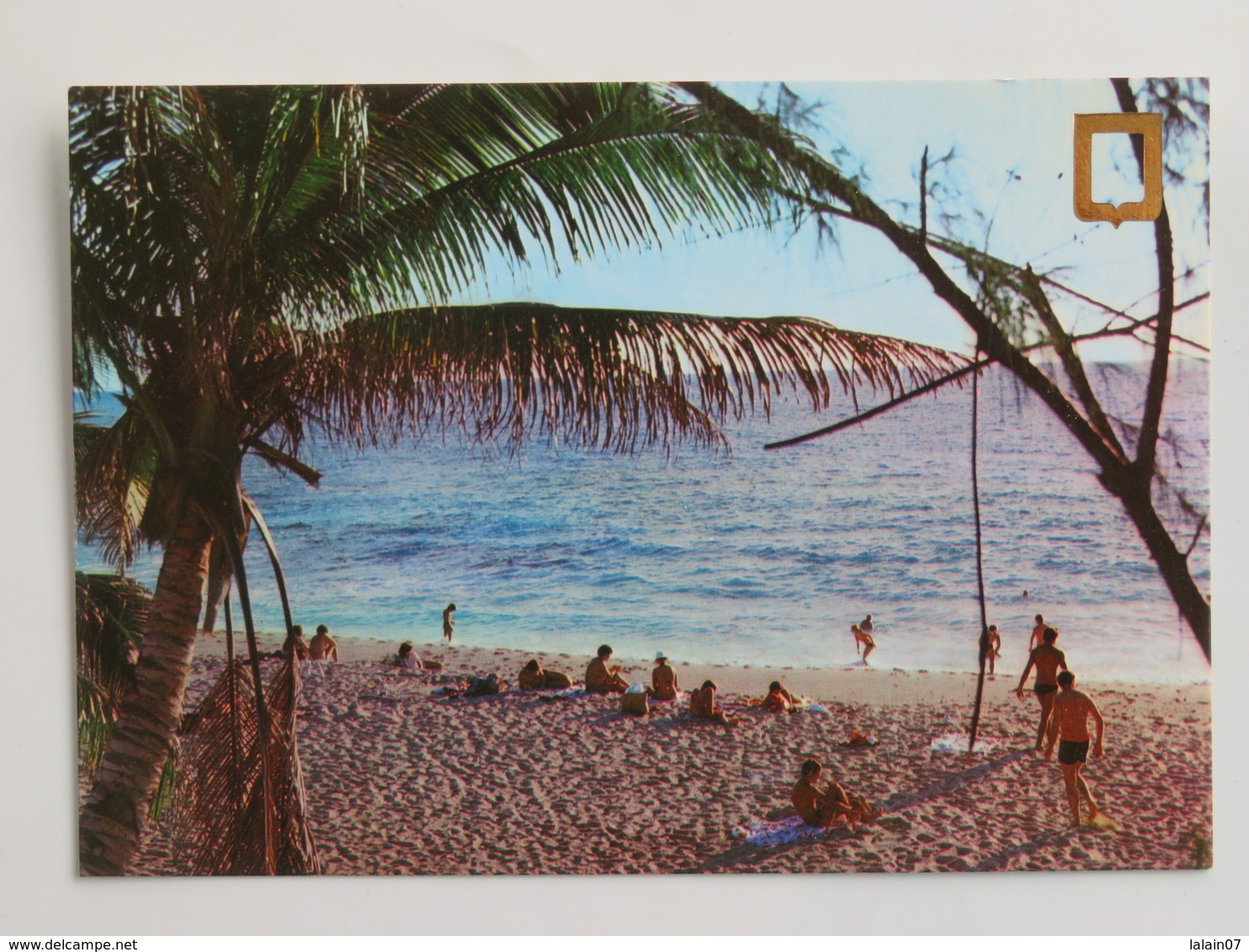 Carte Postale : Ile De La Réunion : Plage Du BOUCAN CANOT, Animé - Autres & Non Classés