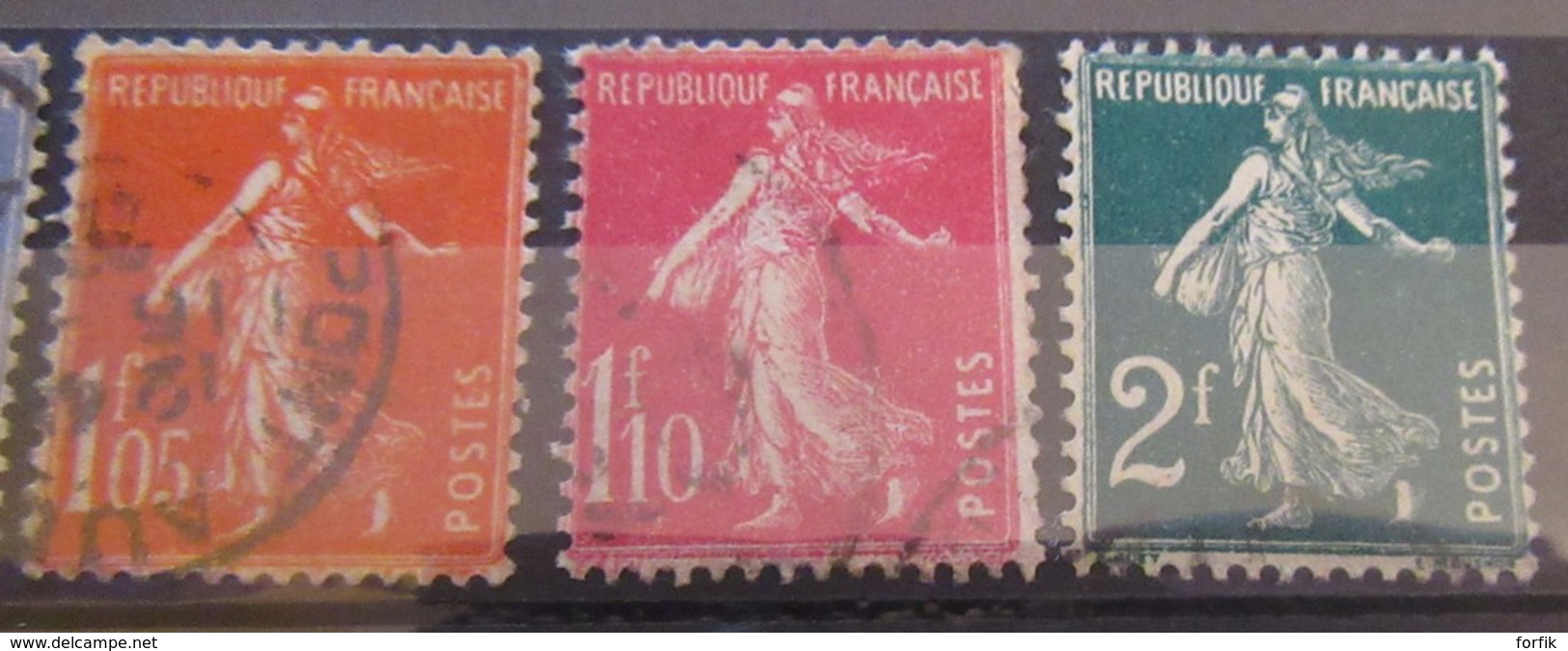 France - Collection de 46 timbres Semeuse dont paires, surchargés, préobiltérés - Neufs* ou oblitérés - Pour étude