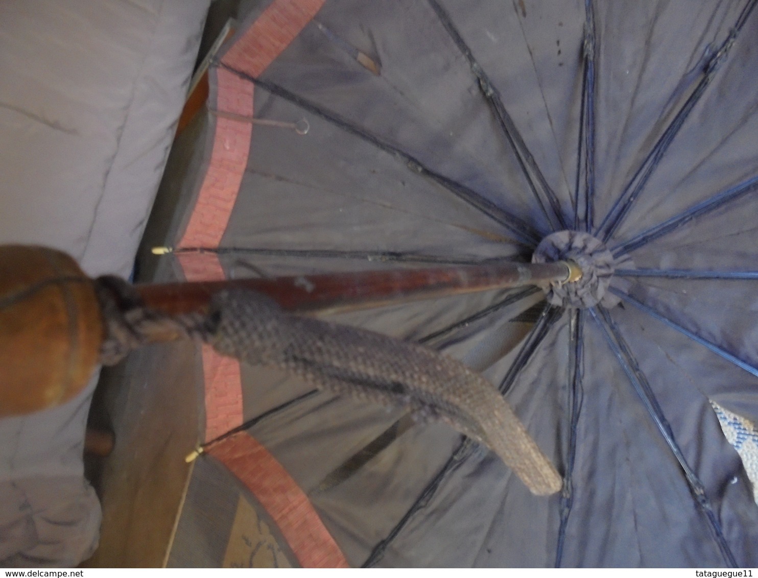 Ancien - Ombrelle, parapluie tige et poignée en bois (A restaurer)