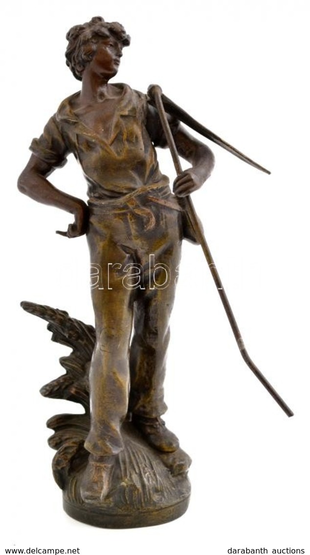 Kaszás Férfi. Bronz Figura, Talpán Kis Repedés. 22 Cm - Autres & Non Classés