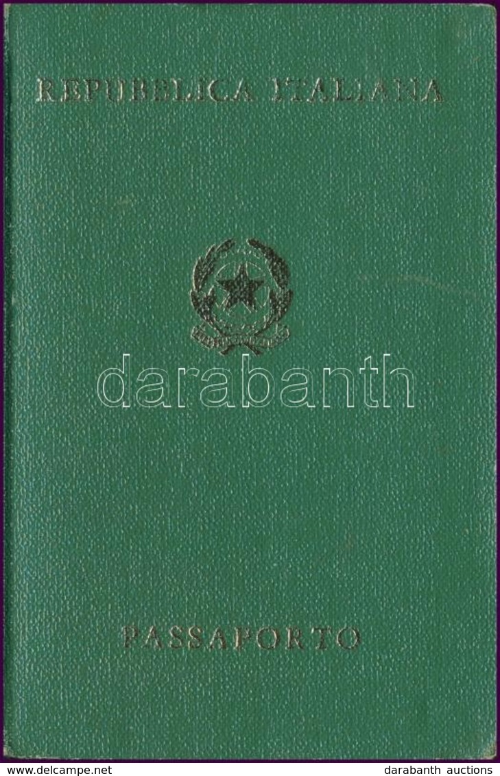 1974 Fényképes Olasz útlevél, Megújítással, Illetékbélyeggel - Sin Clasificación