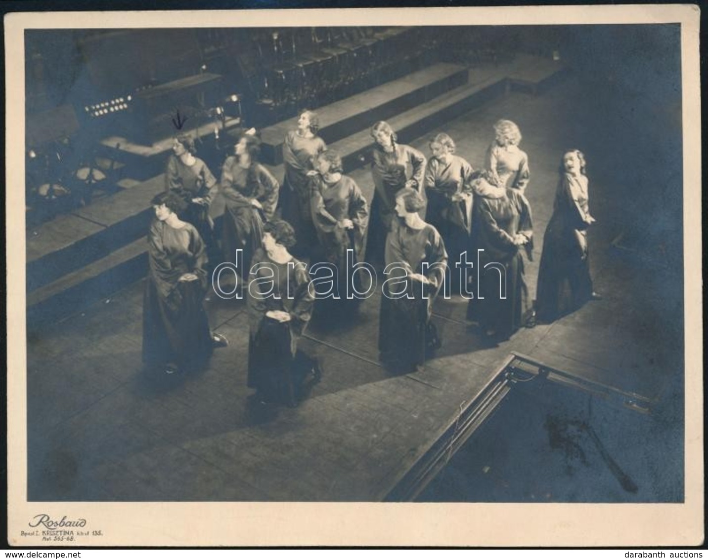 1932 A Szilágyi Erzsébet ünnepélyen Előadott 'Bánatos Tánc' Résztvevői, Csoportkép Rosbaud Budapesti Műterméből, Hátuljá - Autres & Non Classés