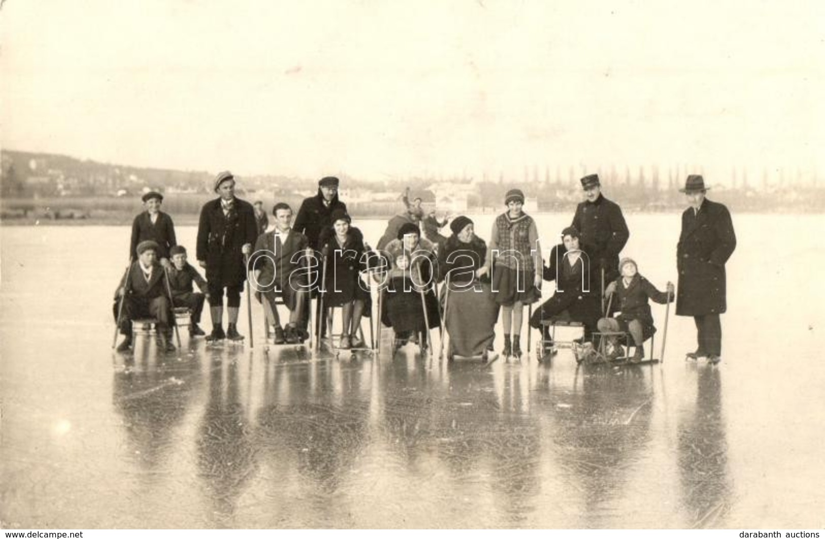 * T2 1927 Balatonalmádi, Fakutyázás A Befagyott Balatonon, Téli Sport, Szánkó. Horváth J. Photo - Ohne Zuordnung