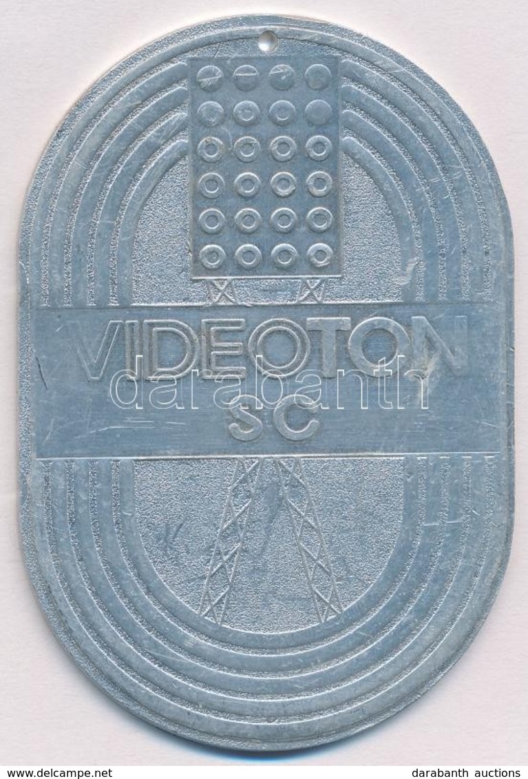 1978. 'VIDEOTON SC / ELSŐ VILLANYFÉNYES MÉRKŐZÉS - SÓSTÓI STADION' Kétoldalas Al Plakett (78x53mm) T:1-,2 - Non Classés