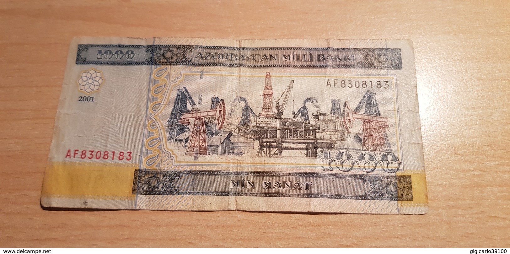 Azerbaijan 1000 Manat 2001 - Azerbaïdjan