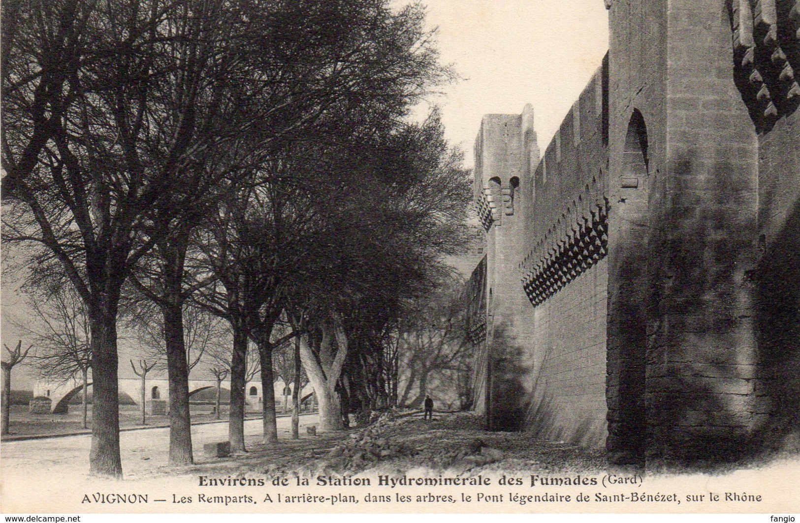 30 -Environs De La Station Hydrominérale Des Fumades- "AVIGNON" --Les Remparts-. - Autres & Non Classés