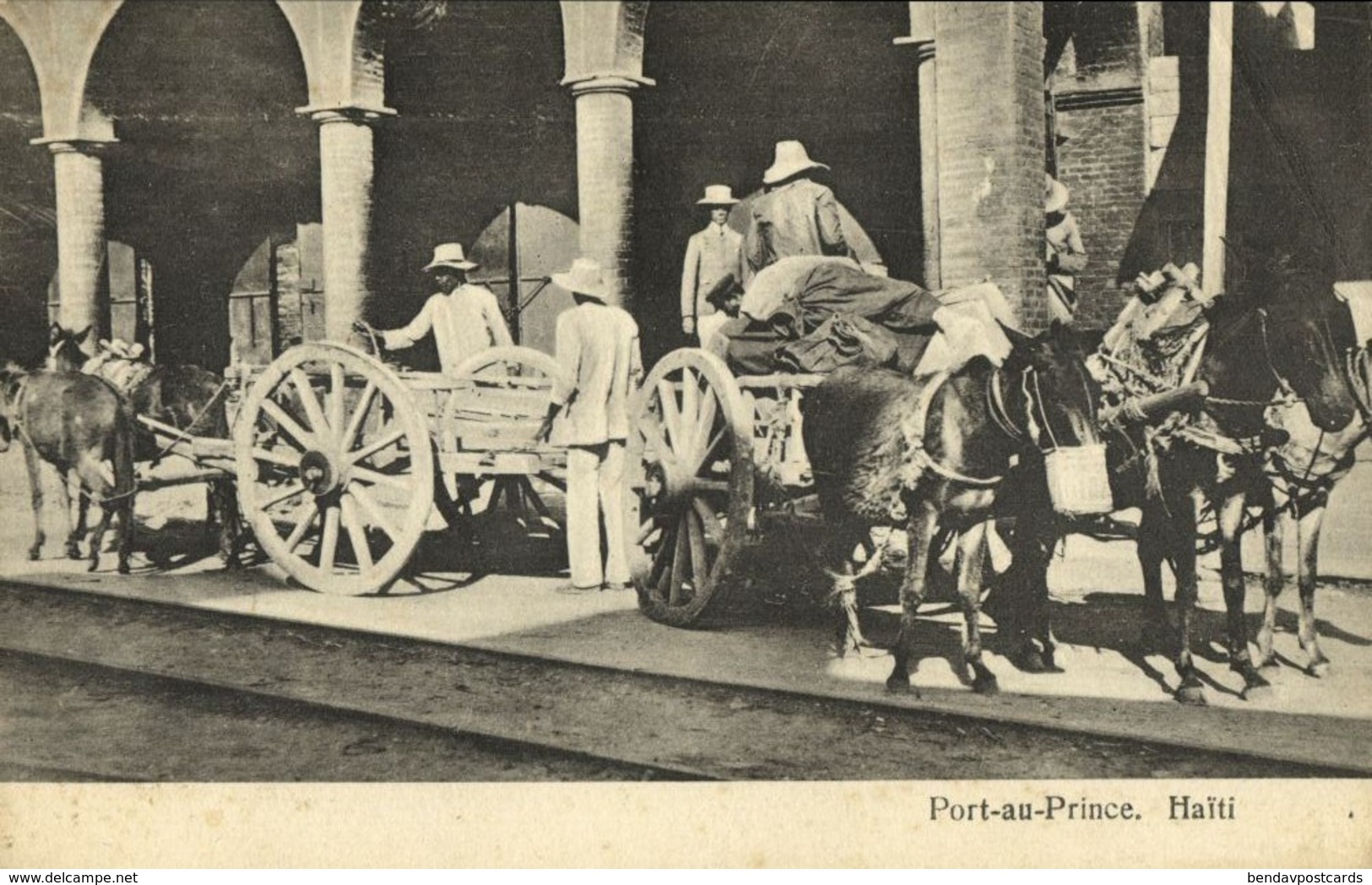 Haïti, PORT-AU-PRINCE, Horse Carts (1910s) Postcard - Haiti