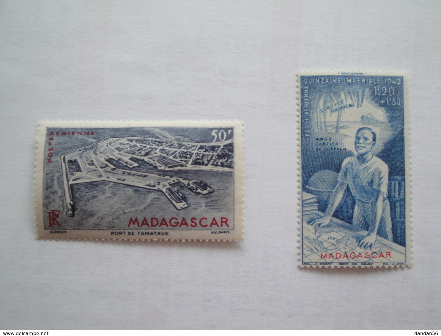 1942 / 46 Madagascar Yv PA 44 - PA 63 ** MNH  Bateaux Ships  Cote 3.10 € Michel 334 - 407 - Neufs