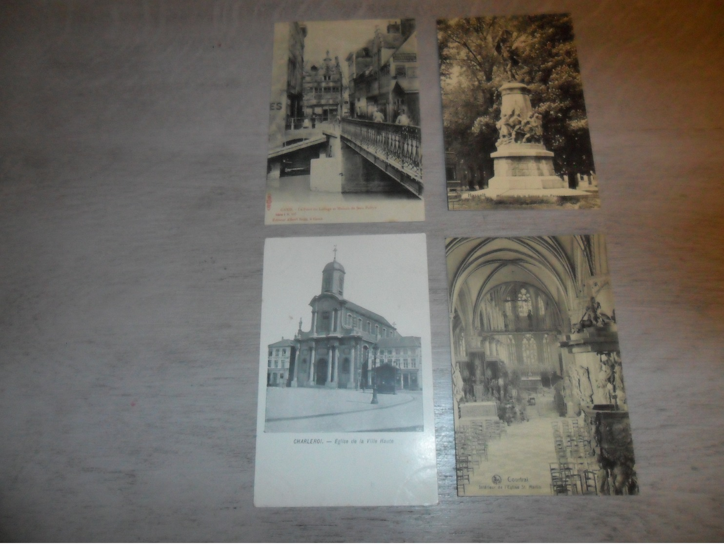 Grand beau lot de 100 cartes postales de Belgique        Groot mooi lot van 100 postkaarten van België