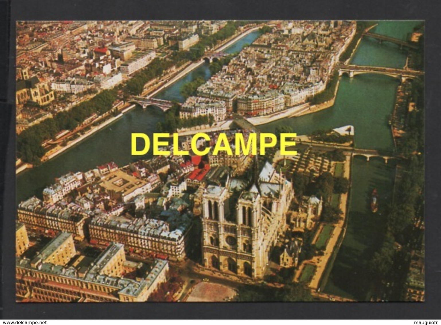 DF / 75 PARIS / VUE AÉRIENNE DE L' ILE DE LA CITÉ , NOTRE-DAME ET ILE SAINT-LOUIS - Notre Dame De Paris