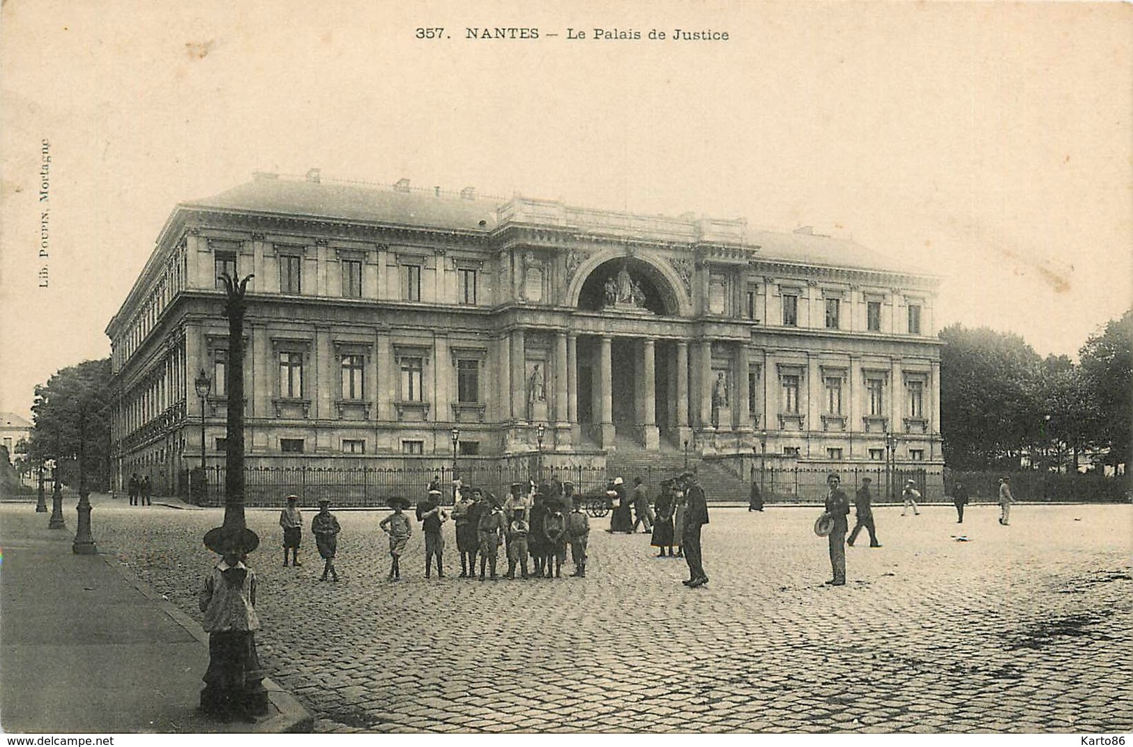 Nantes * Le Palais De Justice * Animé - Nantes
