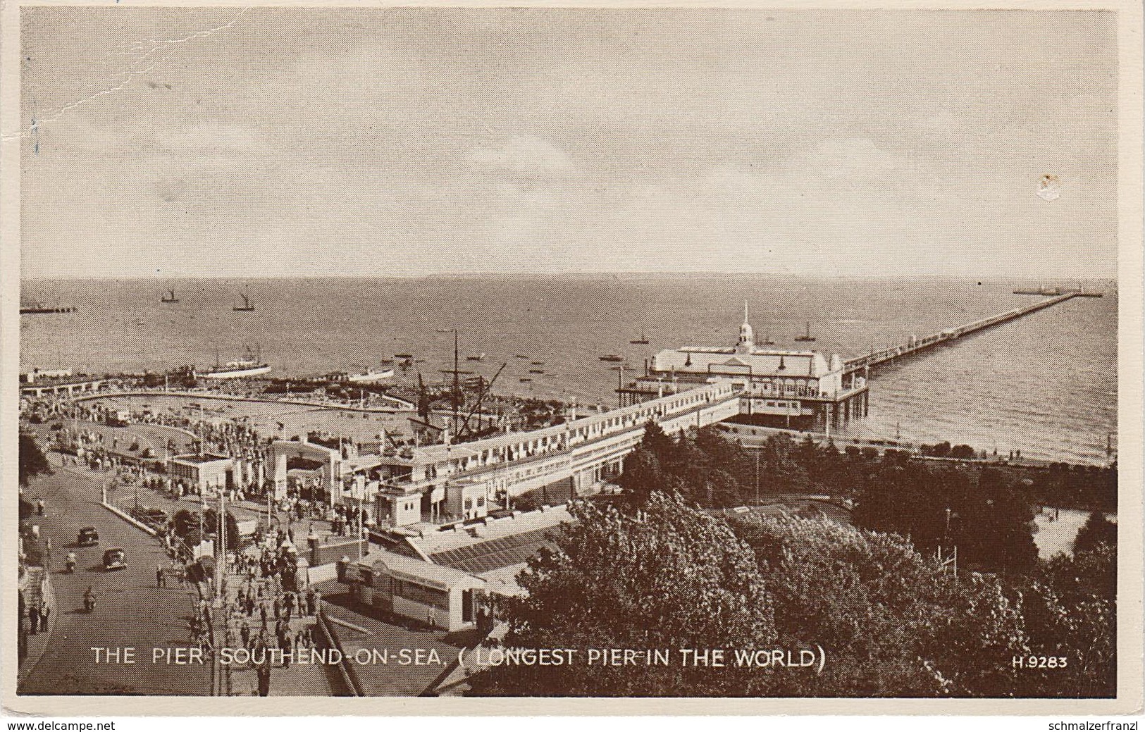 AK Southend On Sea Longest Pier In The Worls A Westcliff Rochford Rayleigh Hadleigh Essex United Kingdom England UK - Southend, Westcliff & Leigh