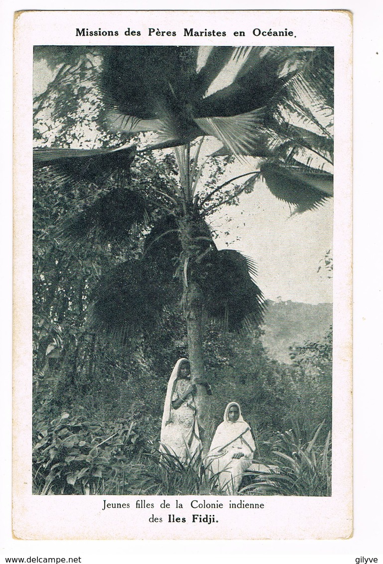 CPA.Océanie.Fidji. Jeunes Filles De La Colonie Indiènne.Missions Des Pères Mariste (F.236) - Fidji