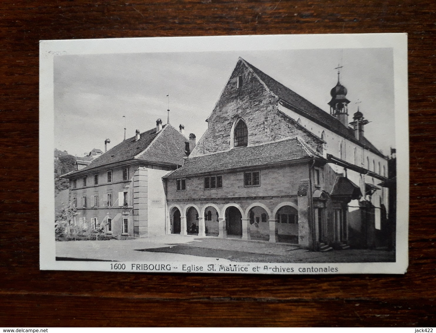 L17/209 Suisse. Fribourg. Eglise St Maurice Et Archives Cantonales - Fribourg