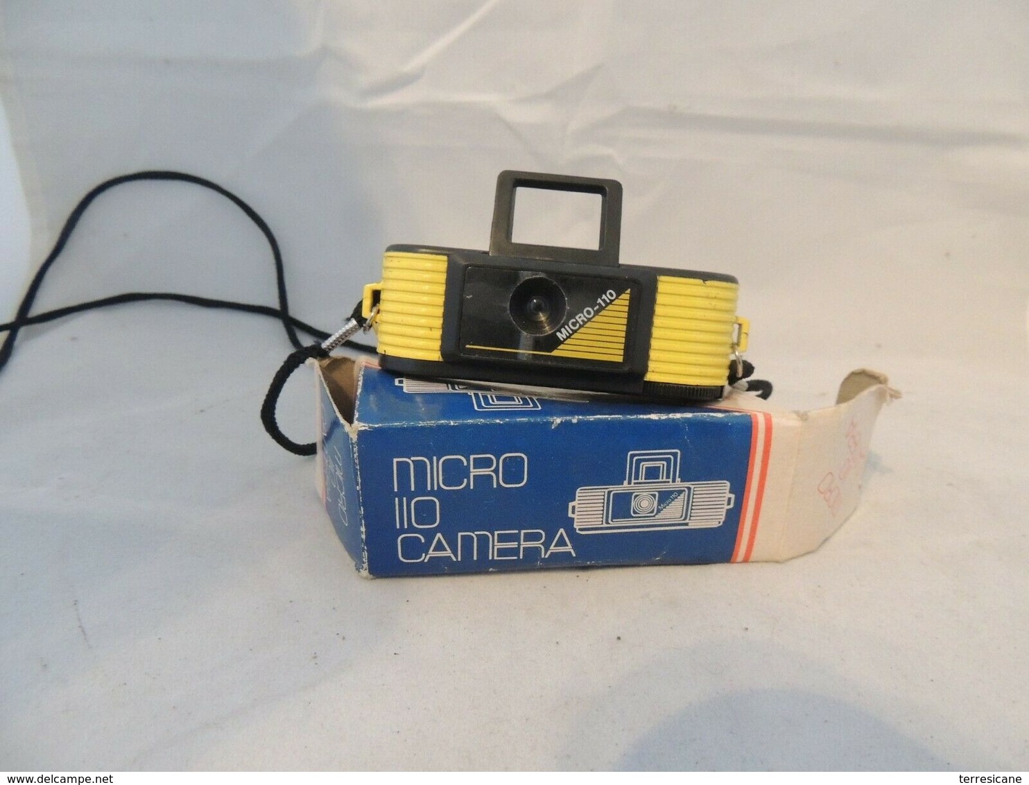 MICRO 110 CAMERA - Fotoapparate