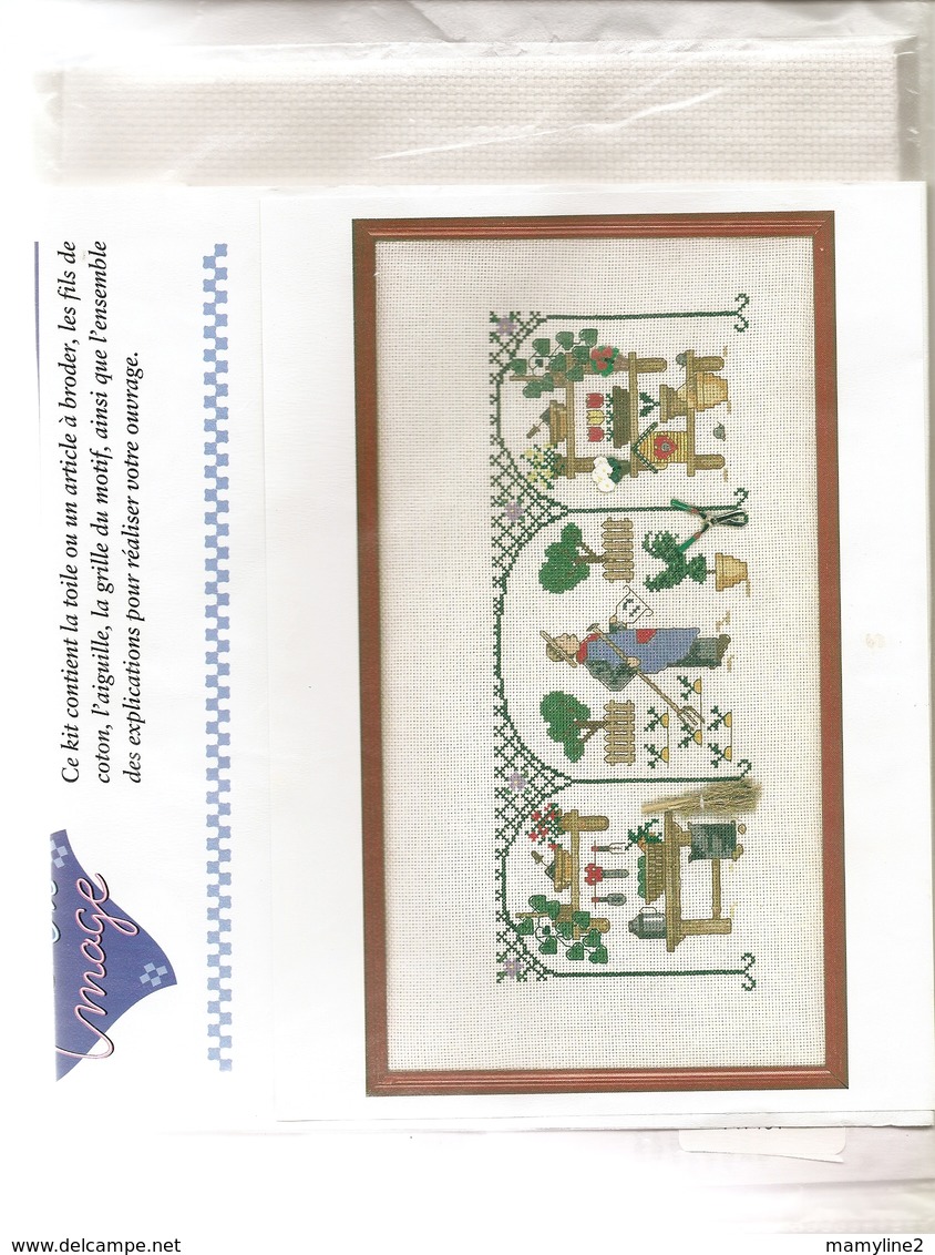 Lot De Deux Kits Points Comptés Sur Le Thème Du Jardin - Cross Stitch