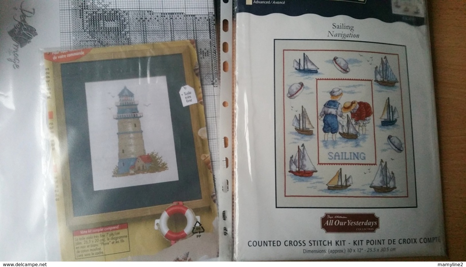 Lot De Deux Kits Points Comptés Sur Le Thème De La Mer - Stickarbeiten