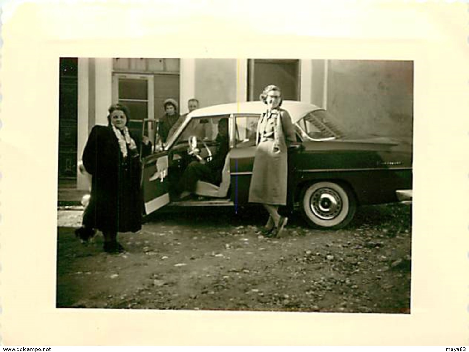 SIMCA ARIANE ET PERSONNES   FORMAT 6 X 9 CM - Automobiles