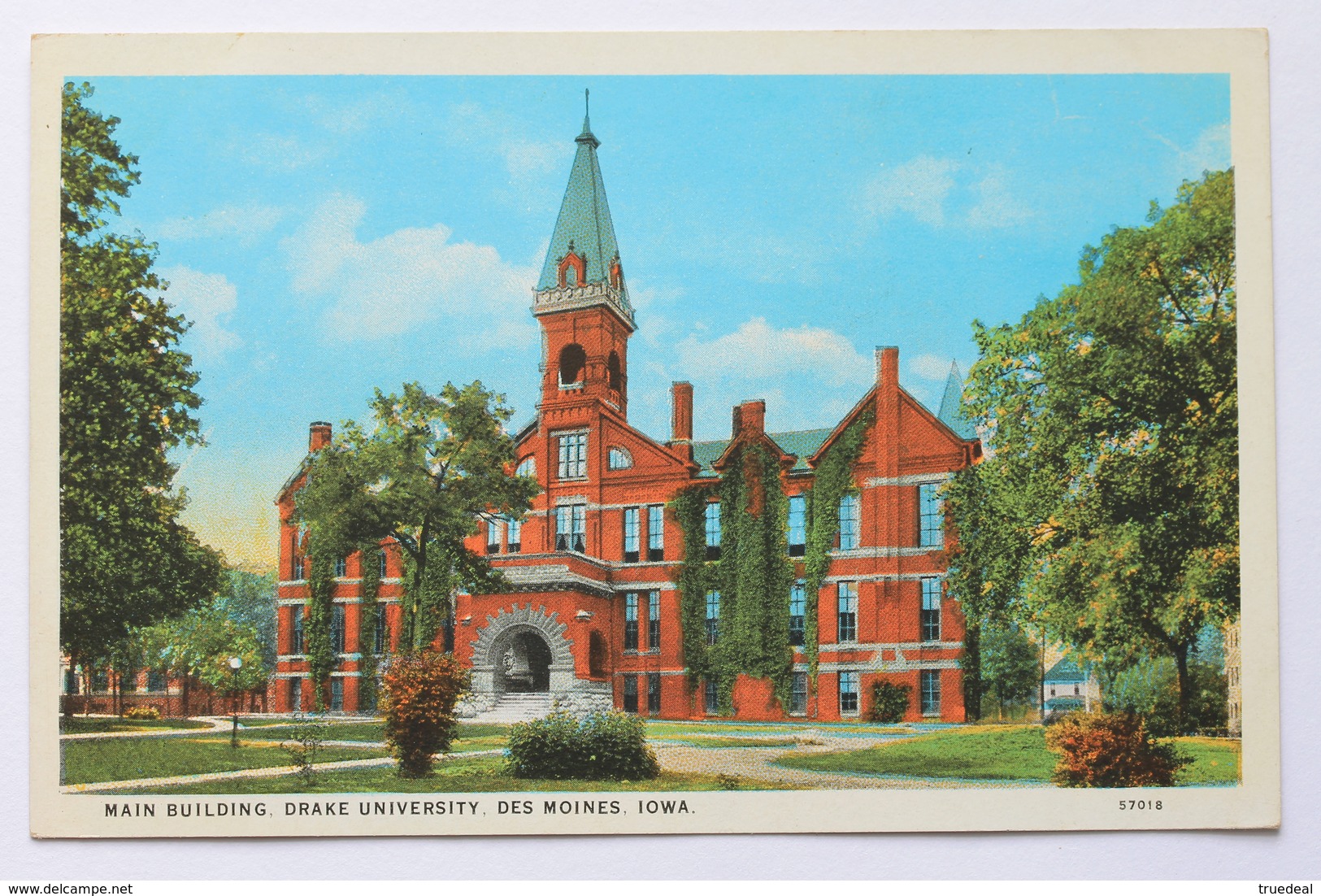 MAIN BUILDING, DRAKE UNIVERSITY, DES MOINES, IOWA, 1910-20s - Des Moines