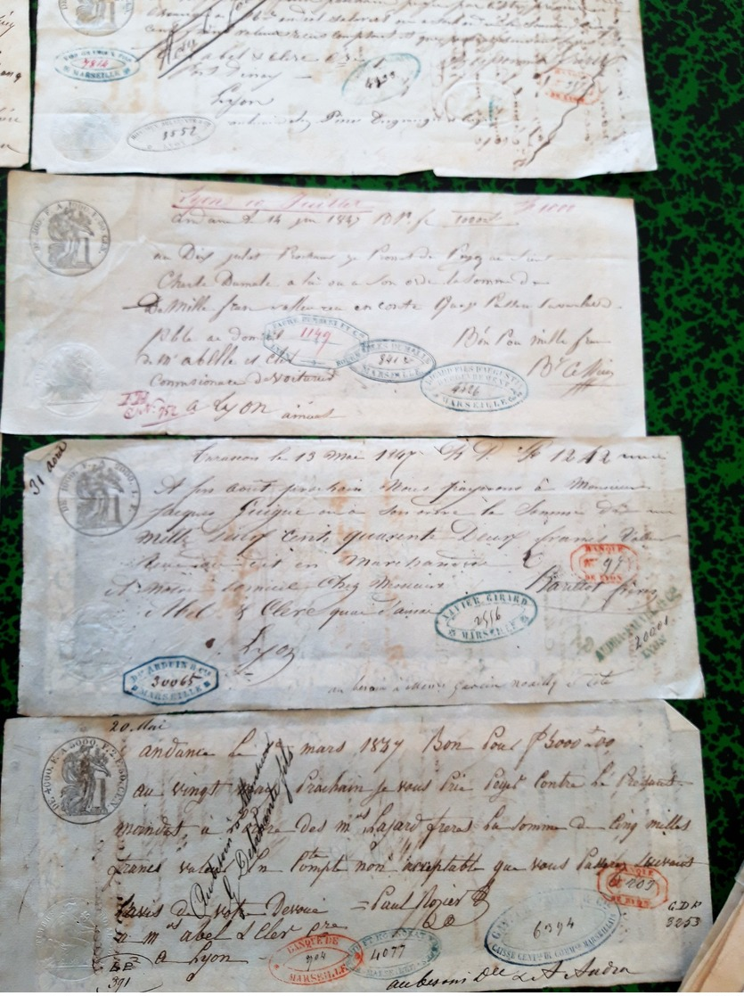 Lot de 170  lettres de changes 1847 48 49 avec tempons fiscaux royaux 6 variétés et lettres de banques...