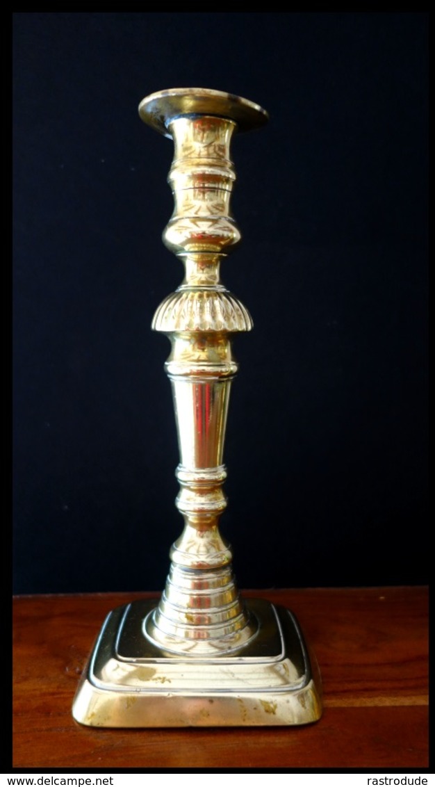 Early - Mid XIX C. English Brass Beehive Candlesticks - Kerzenhalter - Bougeoirs - Bronzen