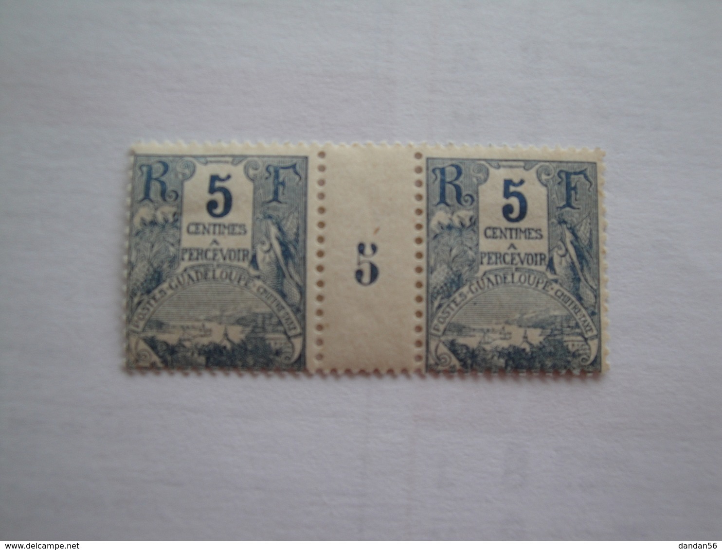 1904 Guadeloupe Yv T 15 Paire Millésime 5  MH *    Baie De Gustavia Bateaux - Timbres-taxe