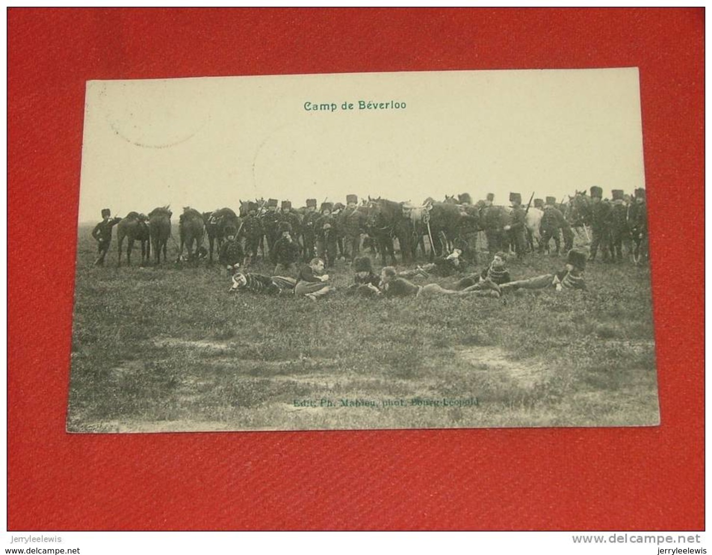 LEOPOLDSBURG   -   Camp De Beverloo  -   Grenadiers Au Repos  -   1911  - - Leopoldsburg (Camp De Beverloo)