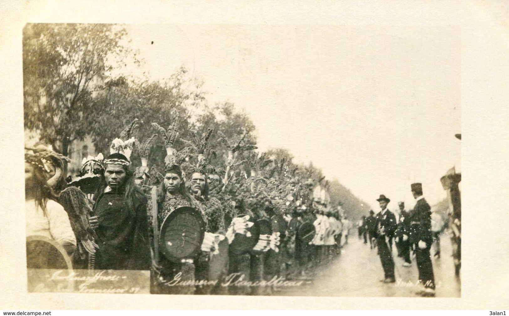 INDIENS Guerriers TLAXCALTEQUES  Carte Photo MEXIQUE    538 - Indiens D'Amérique Du Nord