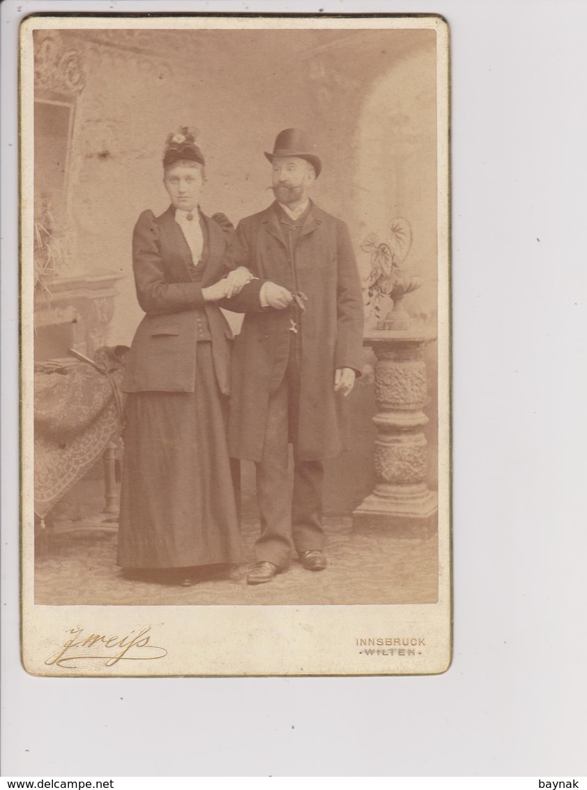 AST38 ~  AUSTRIA, INNSBRUCK  ~ CABINET  PHOTO,  CDV   ~  COUPLE  -  16,4 Cm   X 10,5 ~  PHOTO   J. WEIFS - Alte (vor 1900)