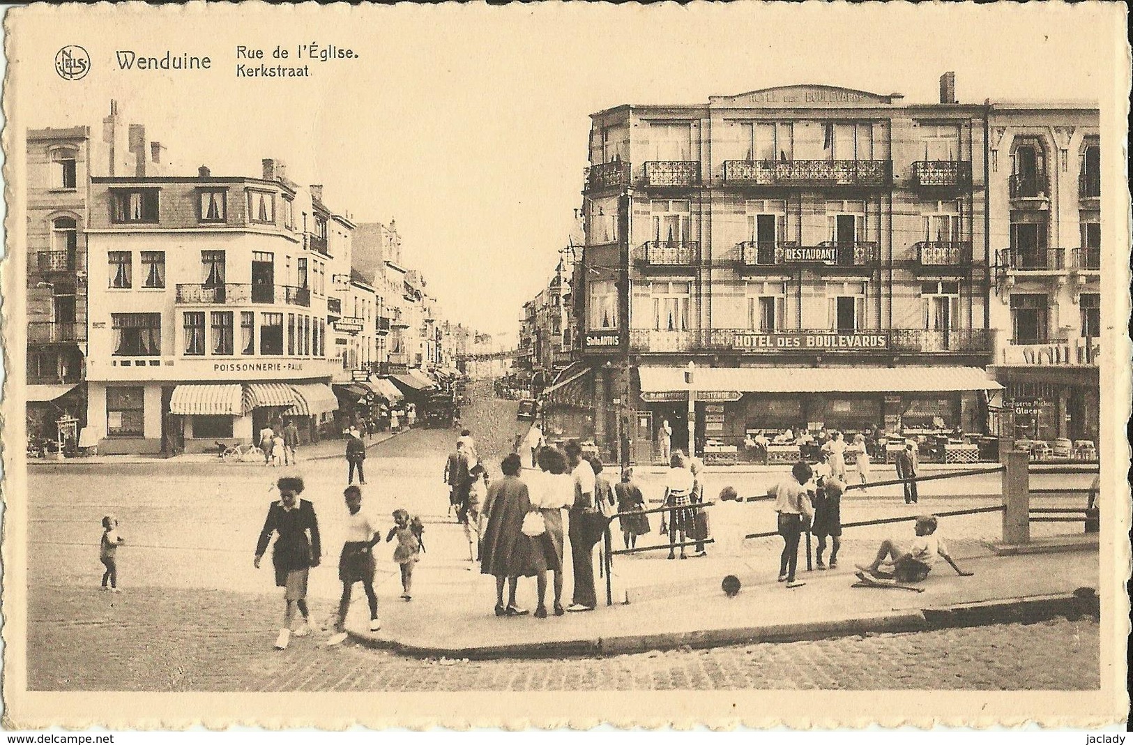 Wenduine -- Rue De L' Eglise. (2 Scans) - Wenduine