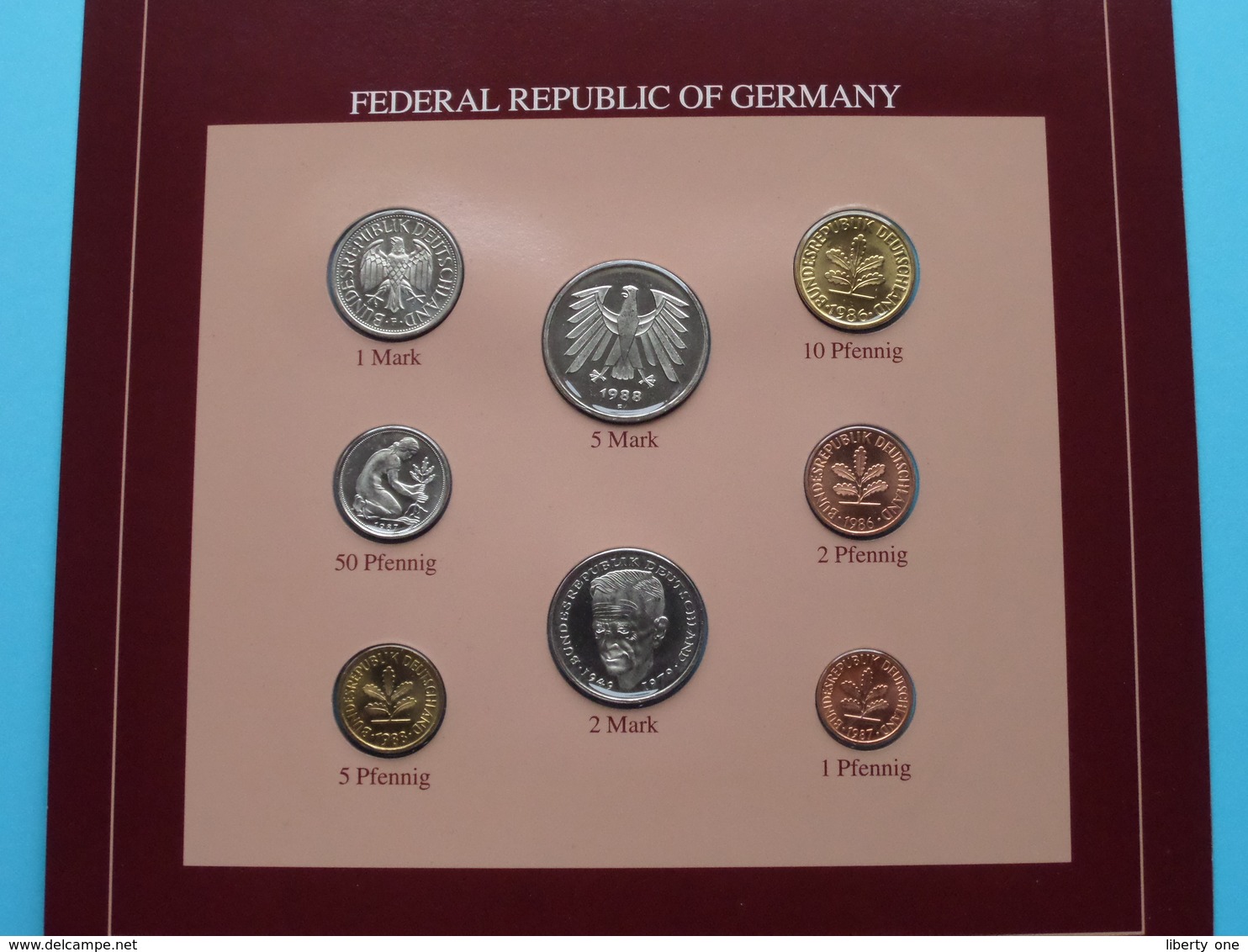 FEDERAL REPUBLIC OF GERMANY ( From The Serie Coin Sets Of All Nations ) Card 20,5 X 29,5 Cm. ) + Stamp '88 - Colecciones