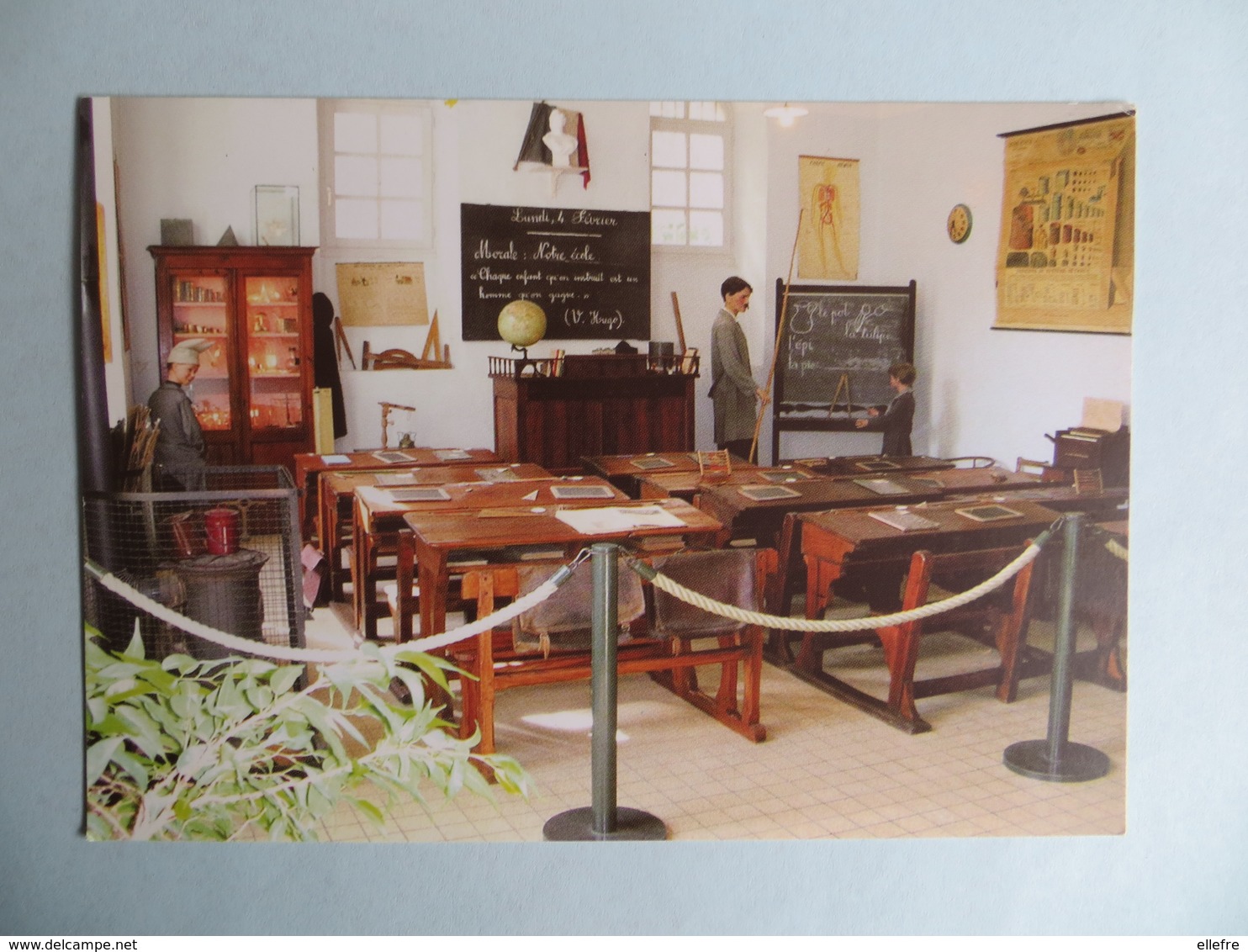 CPM Musée De L' école 3 Rue De Plo Cité De Carcassonne - Vue Partielle De La Classe Communale.2010 Ed Bonnafous - Museos