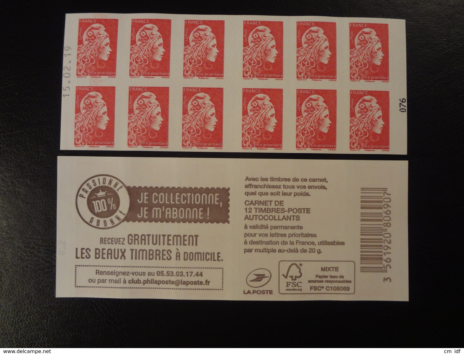 2019  CARNET MARIANNE L'ENGAGÉE ROUGE DATE 15.02.19 EN POSITION CENTRALE JE COLLECTIONNE JE M'ABONNE VARIÉTÉ - Autres & Non Classés