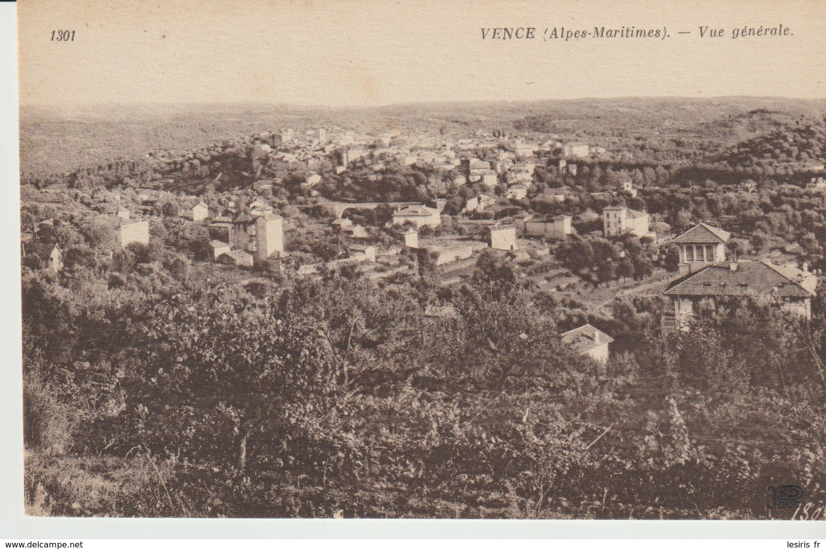 C.P.A. - VENCE- VUE GÉNÉRALE - N. D. . - 1301 - Vence