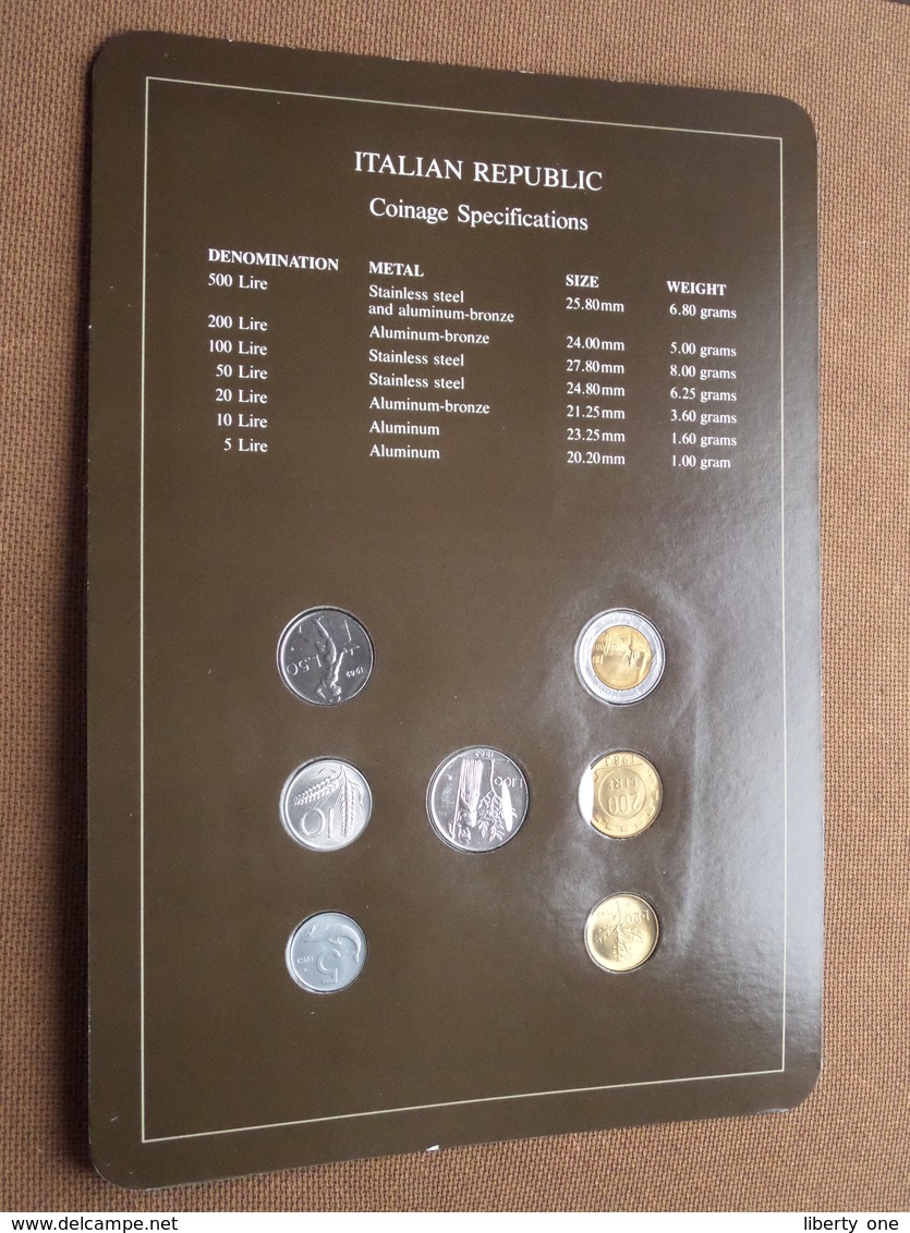 ITALIAN REPUBLIC ( From The Serie Coin Sets Of All Nations ) Card 20,5 X 29,5 Cm. ) + Stamp '84 ! - Mint Sets & Proof Sets