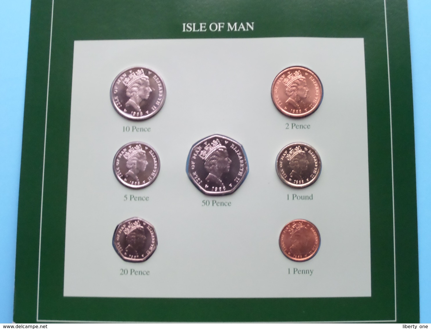 ISLE OF MAN ( From The Serie Coin Sets Of All Nations ) Card 20,5 X 29,5 Cm. ) + Stamp '88 ! - Île De  Man