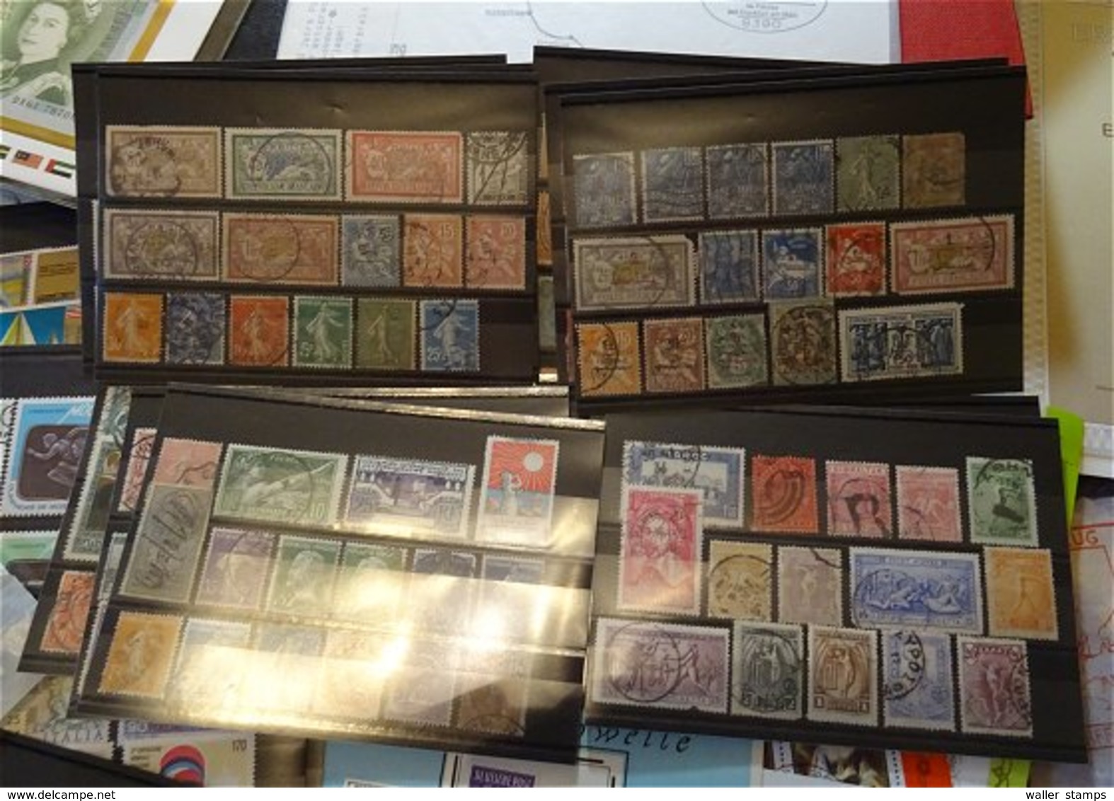 Lot With World Stamps - Vrac (min 1000 Timbres)